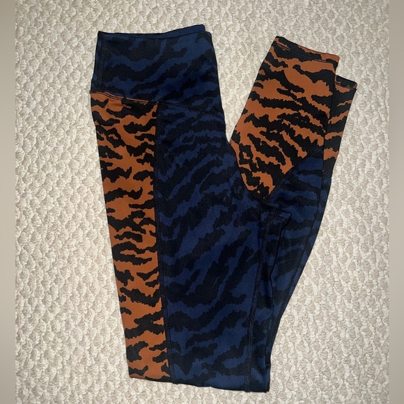 GOOD AMERICAN oasis animal print leopard blue black brown leggings - Picture 5 of 13